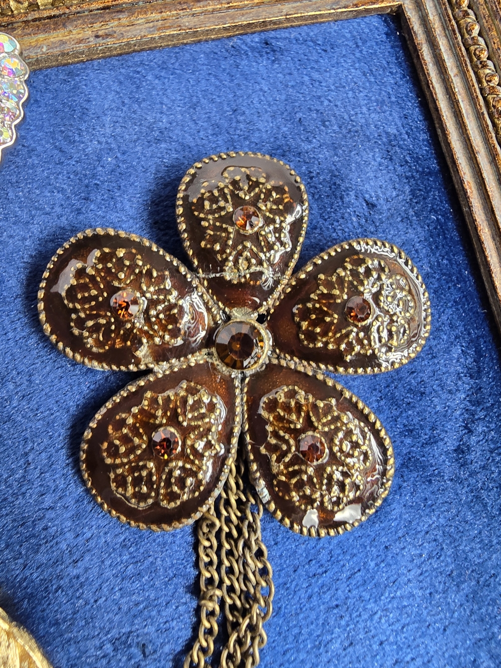 Vintage Brooch Lot Of 6 Butterflies Dragonfly Flower Leaf - Picture 11 of 13